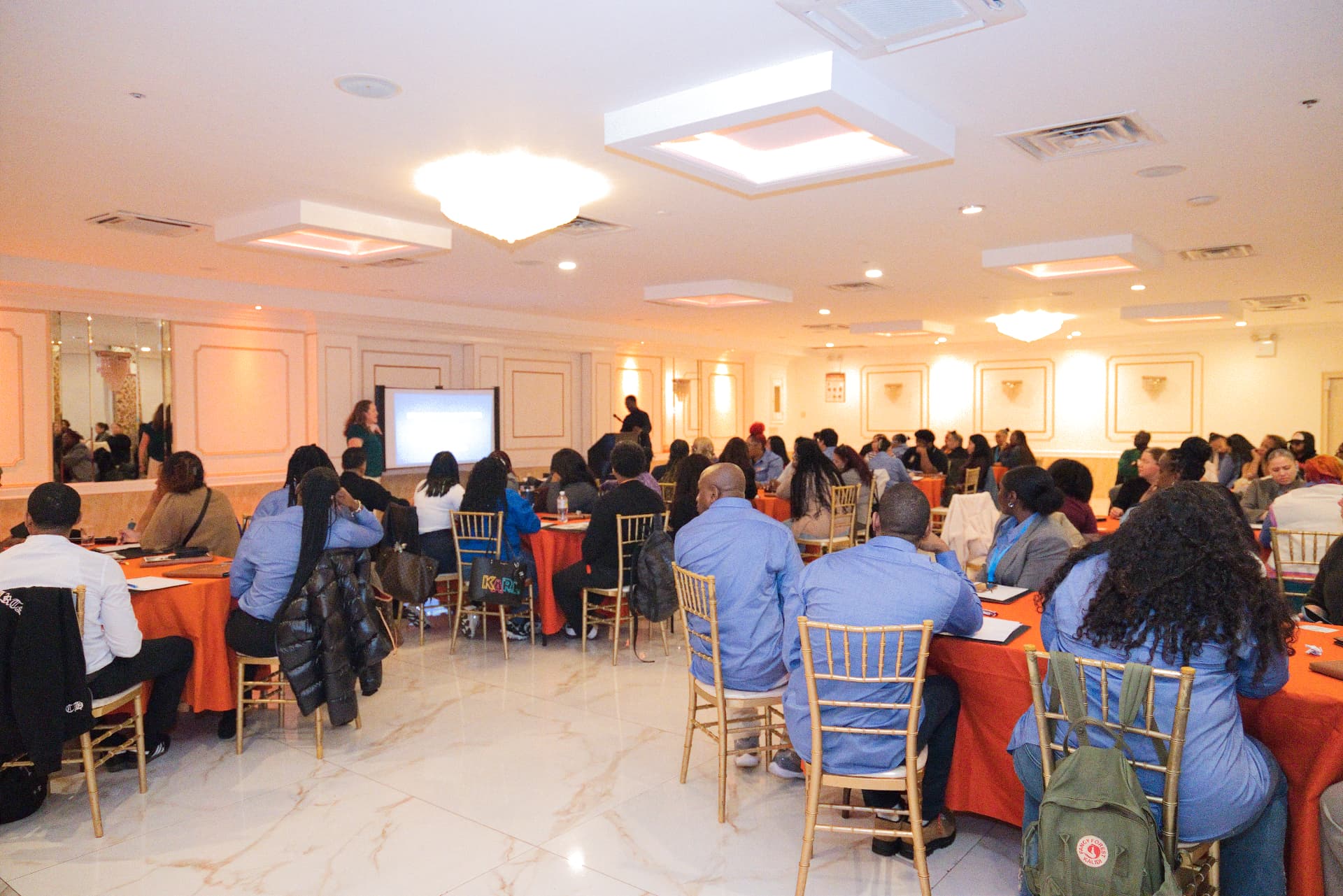 Event coverage — the room comes together